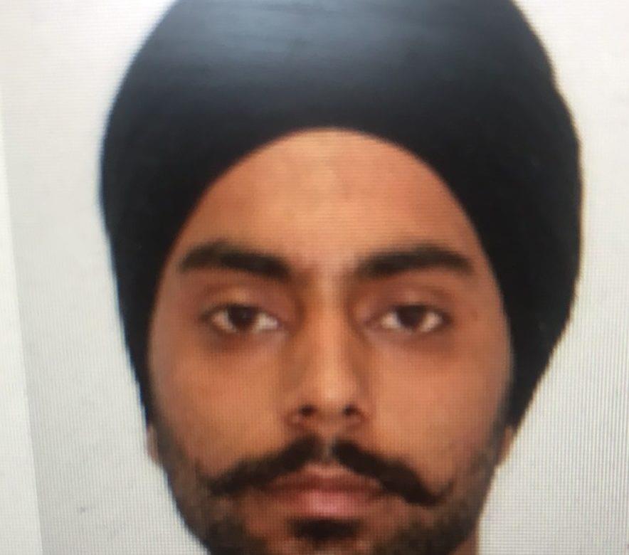 4074909693593945 1-5-884x780