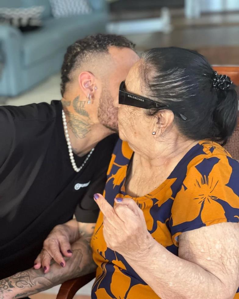 4098778940685493 image