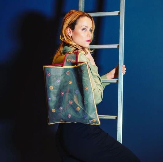 4105266583767163 ΛΕΝΑ ΠΑΠΑΛΗΓΟΥΡΑ 1