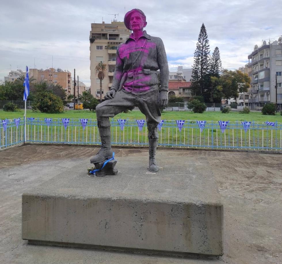 4124323238800502 Γρίβας-Μπογιές-2022-e1643187629772