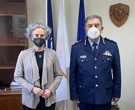 4139981287242314 FLetcLAXEAAlrKs