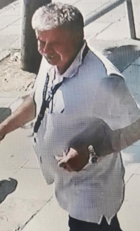 4176904132172508 Untitled-471x780