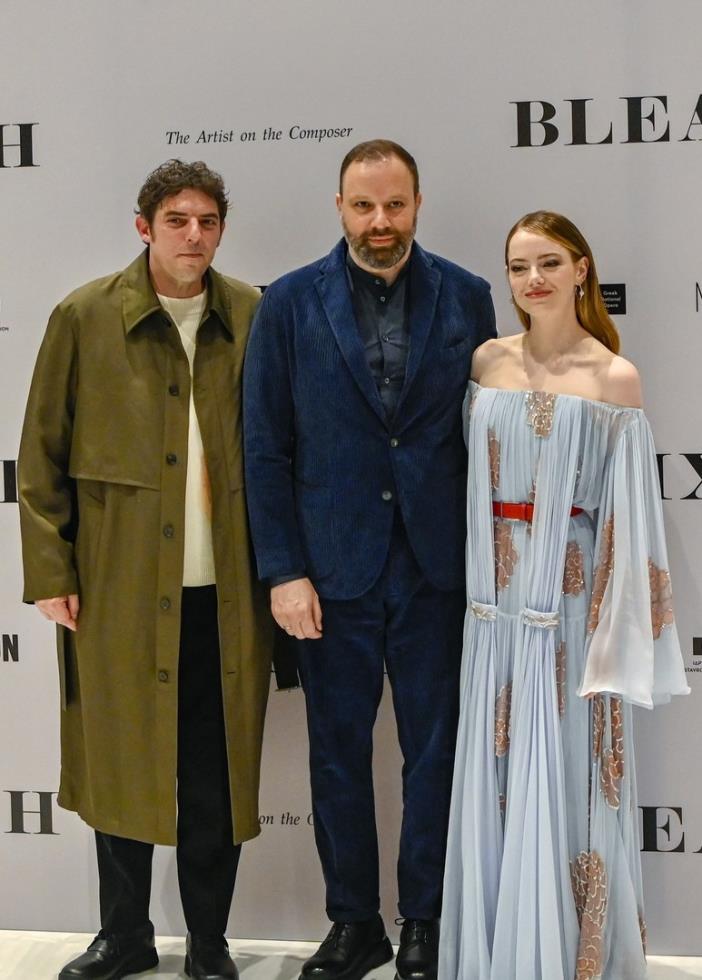 4211498062975185 emma-stone-curtain-dress-bleat-greek-premiere-04