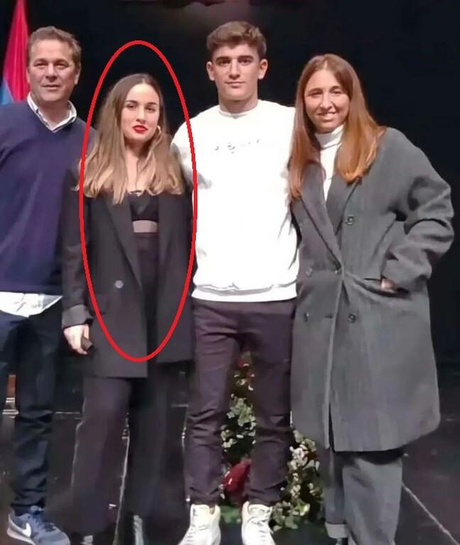 4234908873390870 0 Pablo-Gavi-family