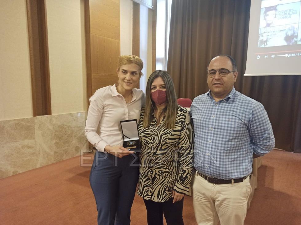 4246113637178491 image