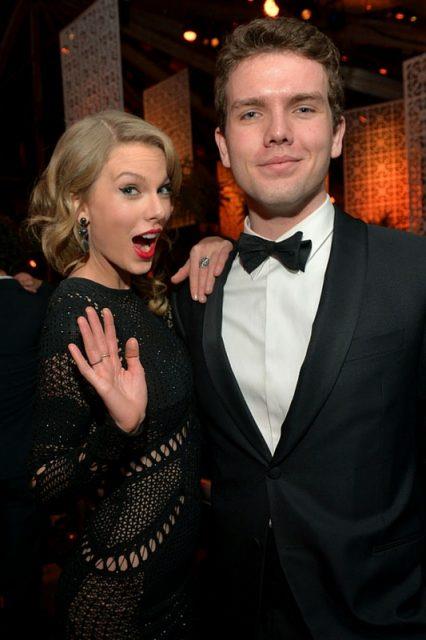 Η Taylor Swift με τον αδελφό της Austin