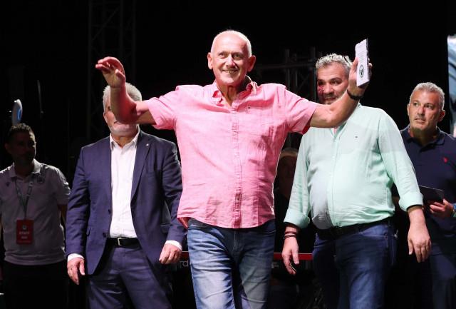 4262435937933518 image