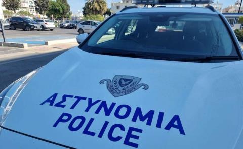 Περιπολικό παραβίασε το κόκκινο σε διάβαση πεζών-Άρχισε έρευνα η Αστυνομία