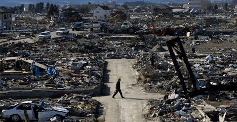 Πέντε φορές που ο Εγκέλαδος τράνταξε τον πλανήτη