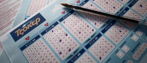 Οι τυχεροί αριθμοί της κλήρωσης του Τζόκερ για τα 18.000.000