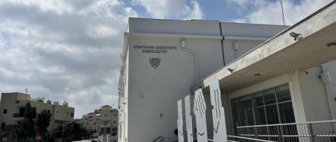 Σκότωσαν τον πατέρα του και ήρθε στην Κύπρο για να γλυτώσει-Καταδικάστηκε γιατί δήλωσε ψευδώς ανήλικη ως παιδί του