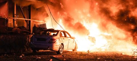ΒΙΝΤΕΟ: Τουλάχιστον 28 νεκροί μετά από ρωσική επίθεση στο Κίεβο-Εκατοντάδες τραυματίες