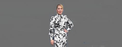 Στο νοσοκομείο η Christina Applegate: «O πόνος είναι αφόρητος. Ούρλιαζα. Eίχω λοίμωξη και στα δύο νεφρά»