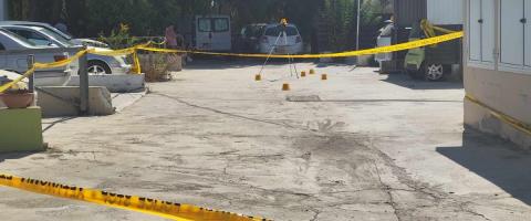 Άνοιξαν πυρ εναντίον οχήματος γυναίκας στην Ορόκλινη (pics)