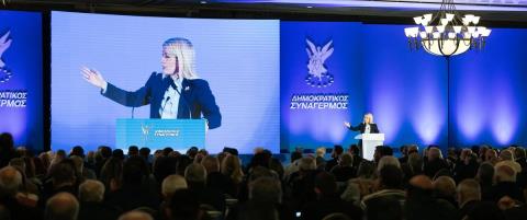 Η «κατάρα» του ΔΗΣΥ, η αυτοκριτική που δεν έγινε και η αναβίωση της κρίσης που απειλεί τις Βουλευτικές