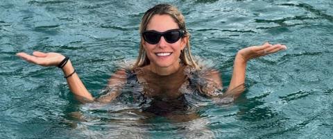 Οι βουτιές της Δούκισσας Νομικού στη βροχή-«Μετά έρχεται πάντα το ουράνιο τόξο»