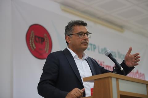 Αισιοδοξεί ότι ο Τουφάν Ερχιουμάν θα κερδίσει από τον πρώτο γύρο στις «προεδρικές» το κόμμα του