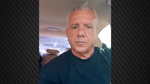 Βασίλης Καρράς: Ο στιχουργός του «Απ’ τον Βορρά μέχρι τον Νότο» εξήγησε πώς έγραψε το κομμάτι