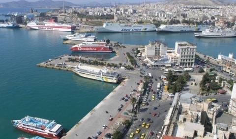 Γυναίκα ανασύρθηκε νεκρή στο Λιμάνι του Πειραιά-Εντοπίστηκε από επιβάτες πλοίου