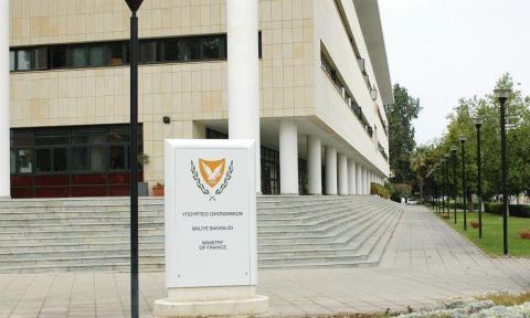 Αυστηρότεροι έλεγχοι ξένων επενδύσεων σε νομοσχέδιο στην Επιτροπή Οικονομικών