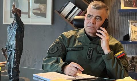 Ο υπουργός Άμυνας της Βενεζουέλας κατηγορεί την Γουιάνα πως επιδιώκει να ανοίξει «μέτωπο πολέμου»