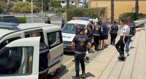 Αναβολή στη «δίκη» των πέντε Ελληνοκυπρίων στα κατεχόμενα, εξετάστηκε από νοσοκόμα αντί γιατρό ο ένας