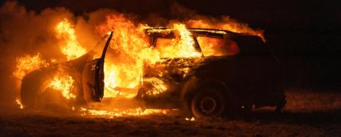 Φωτιά σε αυτοκίνητο 37χρονου στην Λεμεσό-Κατασβέστηκε από περίοικο