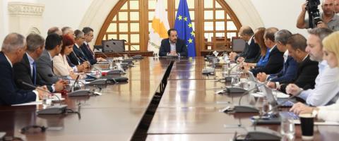Στο τραπέζι η συνταξιοδοτική μεταρρύθμιση για την Κυβέρνηση-«Να βελτιώσουμε τις συντάξεις, να τις αυξήσουμε»