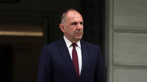 Αρνείται εμπλοκή συγγενικού του προσώπου για GSI ο Γεραπετρίτης-«Καμία απολύτως δικαστική έρευνα δεν διεξάγεται»