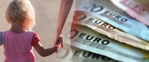 Πάει στην Ολομέλεια η ρύθμιση για τις πιστώσεις γονέων-Αντιρρήσεις από το Υπουργείο Εργασίας