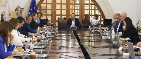 Ενημέρωσε το Υπουργικό για τις εν εξελίξει μεταρρυθμίσεις ο Πρόεδρος-«Αναπόφευκτα οδηγούν σε αντιδράσεις»
