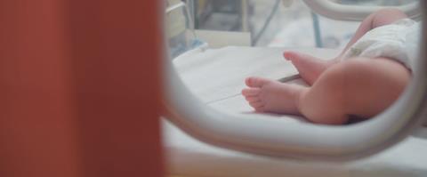 Στο Μακάρειο με εγκεφαλική αιμορραγία βρέφος τρεισήμισι μηνών-Συνελήφθησαν οι γονείς του