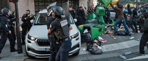 ΒΙΝΤΕΟ: Διαδηλώσεις με οδοφράγματα, φωτιές και πάνω από 250 συλλήψεις στη Γαλλία (pics)