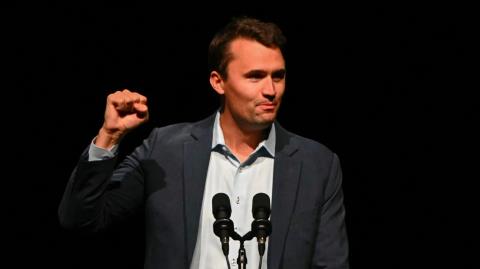 Πυροβόλησαν ακτιβιστή του Ντόναλντ Τράμπ σε πανεπιστήμιο στην Γιούτα