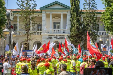 Κάτω τα χέρια από την ΑΤΑ φώναξαν οι εργαζόμενοι στη Λεμεσό