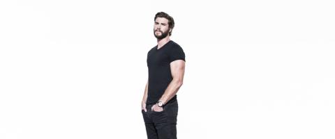 Ο Liam Hemsworth αρραβωνιάστηκε με τη σύντροφό του, Gabriella Brooks