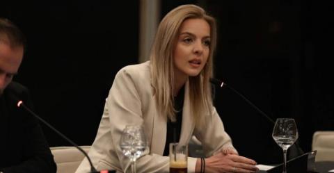 Εξελίξεις στο σκάνδαλο ΟΠΕΚΕΠΕ-Δεσμεύτηκαν Ferrari, Porsche, 30 αυτοκίνητα και 11 ακίνητα της Πόπης Σεμερτζίδου