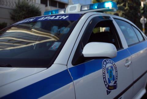 Γιός πρώην υπουργού συνελήφθη για σπρέι πιπεριού στην Αθήνα-Ισχυρίστηκε ότι το είχε για προστασία