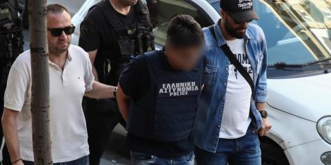 Ο 50χρονος στη Θεσσαλονίκη σκότωσε την αδελφή του επειδή του έκανε παρατήρηση για την καθαριότητα του σπιτιού