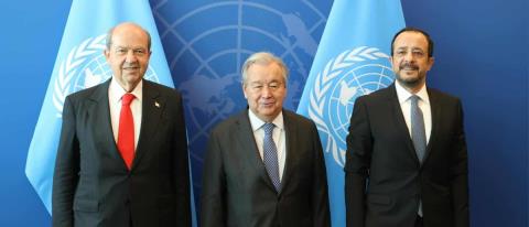 Το Κυπριακό επί τάπητος στη Νέα Υόρκη-Ολοκληρώθηκε η τριμερής συνάντηση