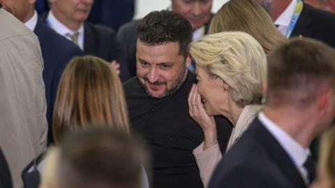 Κρεμλίνο κατά Ζελένσκι μετά τον ανηλεή βομβαρδισμό-«Το παίζει γενναίος στρατιώτης στους “κουβαλητές” Ευρωπαίους»