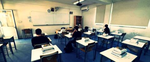 Κλιματιστικά σε πάνω από 80 σχολεία μέχρι τα Χριστούγεννα-Δυσφορία για τις αναφορές για επίσπευση διαδικασιών