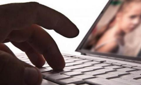 Έστελνε στο διαδίκτυο υλικό με σεξουαλική κακοποίηση ανηλίκων-Έπεσε σήμα από την Europol