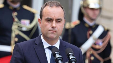Παραιτήθηκε ο Πρωθυπουργός της Γαλλίας Σεμπαστιάν Λεκορνί 27 μέρες μετά τον διορισμό του