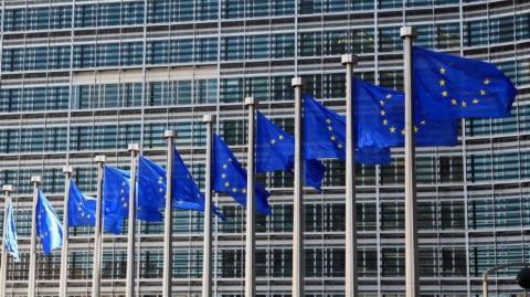 Προειδοποιητική επιστολή Κομισιόν στην Κύπρο για μη ορθή μεταφορά Οδηγίας για τα πυροβόλα όπλα