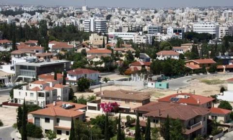Σε αλλοδαπούς εκτός ΕΕ το 27% των πωλήσεων ακινήτων-«Υπάρχουν κενά στους ελέγχους»