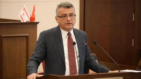 Συνεχίζει την κριτική της τελευταίας πενταετίας ο Ερχιουρμάν-«Με ενδιαφέρει να κάνω αυτό που δεν έχει γίνει σε αυτή τη χώρα»