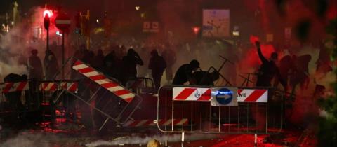 Πεδίο μάχης το Ούντινε κατά τη διάρκεια του αγώνα Ιταλίας-Ισραήλ, δύο τραυματίες