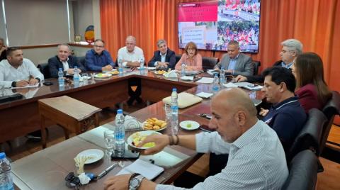 Διέκοψαν την συνεδρία και ζήτησαν διευκρινίσεις στο πλαίσιο διαπραγμάτευσης για ΑΤΑ οι συνδικαλιστικές οργανώσεις