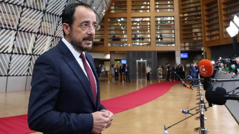 Στις Βρυξέλλες ο Πρόεδρος για τη Σύνοδο του Ευρωπαϊκού Συμβουλίου